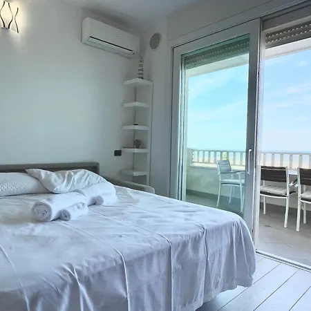 شقة Monolocale Vista Mare Con Parcheggio ريميني
